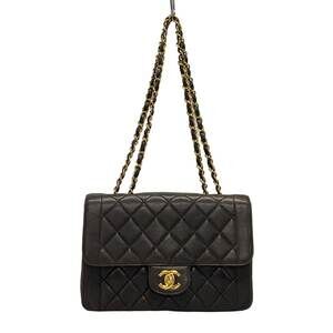 CHANEL Matelasse Shoulder Bag